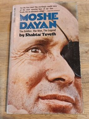 Moshe Dayan by Shabtai Teveth — Vintage Paperback